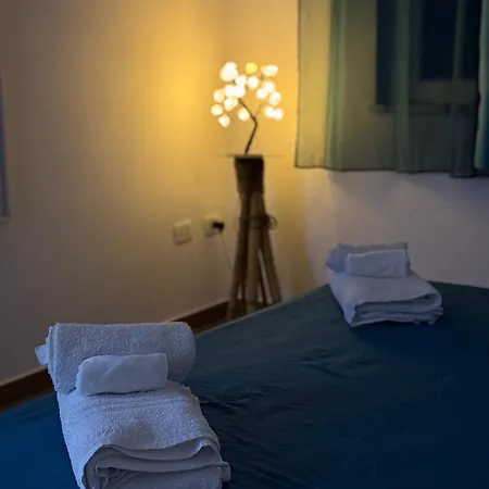 Apartment Con Cortile